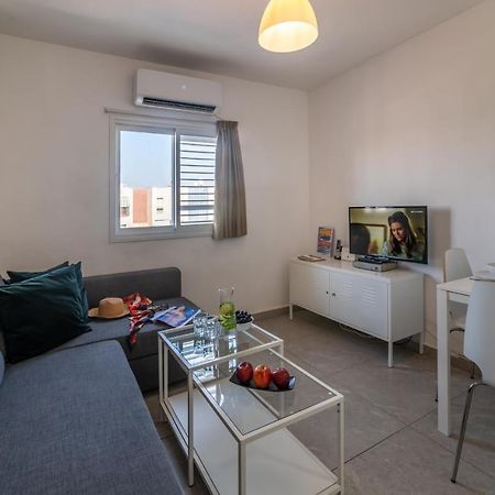 One Bedroom Apartment By Stay Eilat - Eilot Street Bagian luar foto